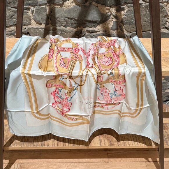 Hermès Pale Blue Pink "Brides De Gala" 90cm Silk Square Scarf - Picture 3 of 9